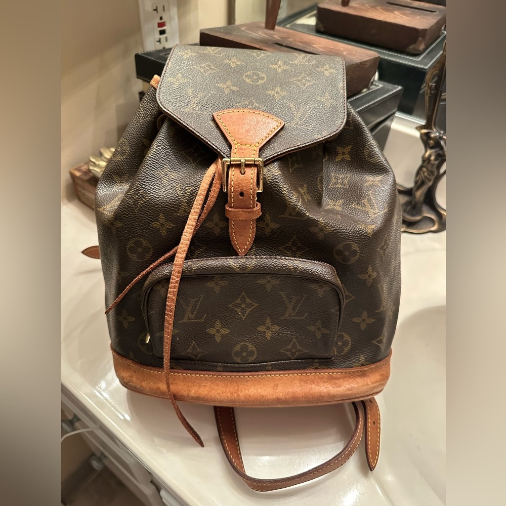 Louis Vuitton backpack MM